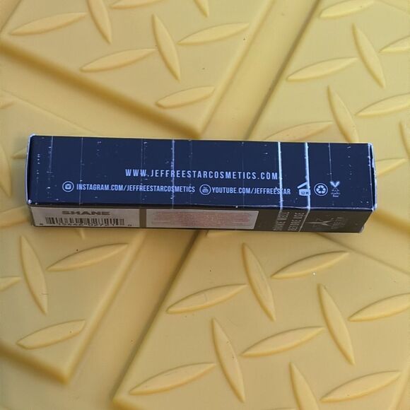 Jeffree Star Cosmetics Velour Liquid Lipstick - Shane- Bronze Metallic Color - Picture 3 of 7